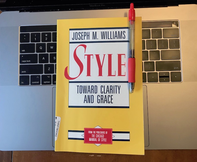 Book "Style: Toward Clarity And Grace"
